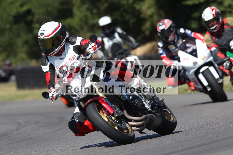 Archiv-2022/50 09.08.2022 MSS und TÖFF Track Day ADR/Gruppe blau/team